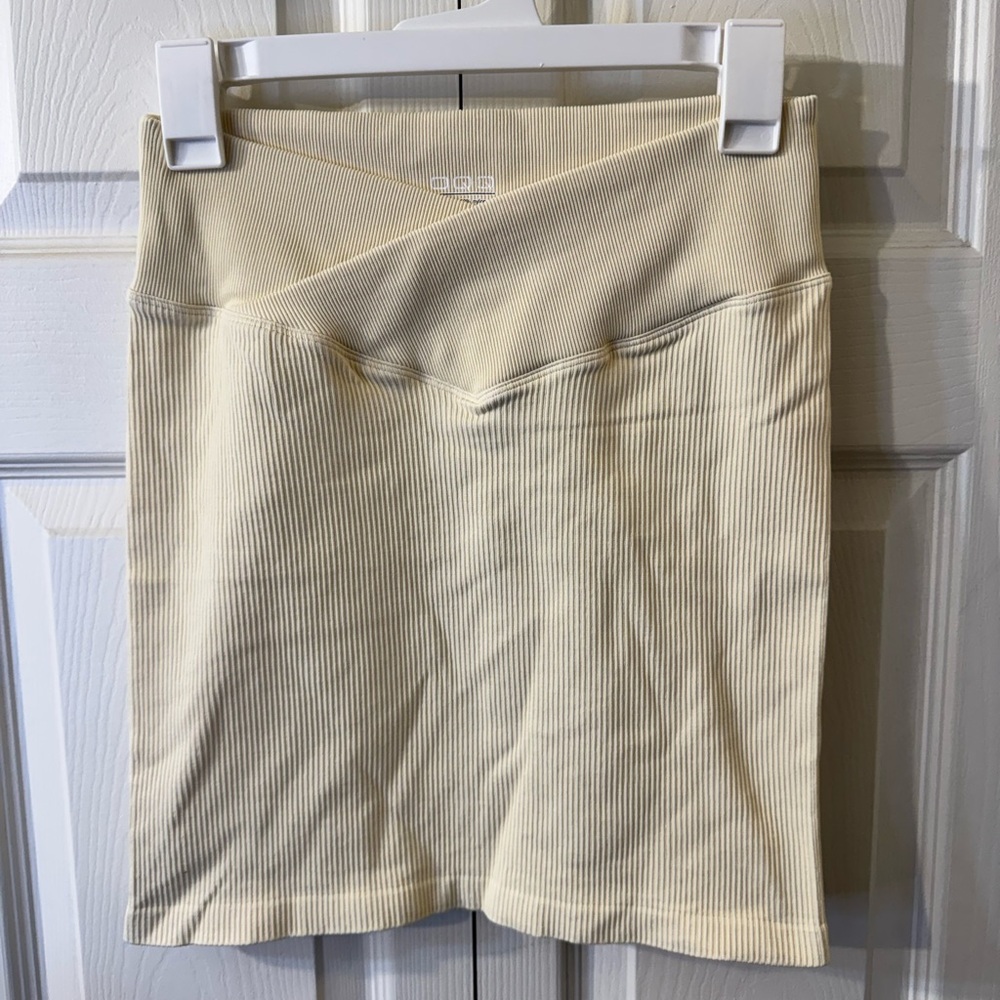 OQQ Cream Ribbed‎ Skirt